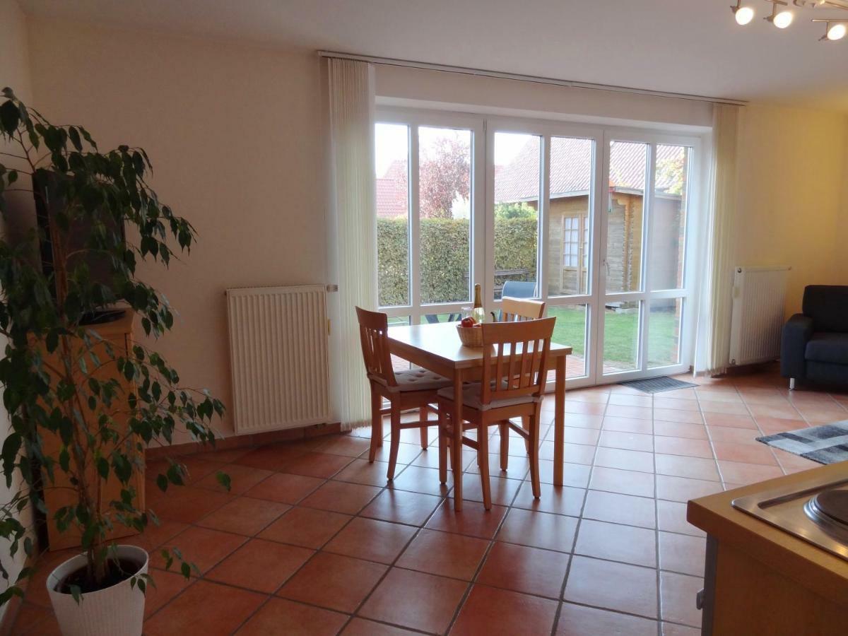 Ferienwohnungen Hass - Haus 1 Fehmarn Esterno foto