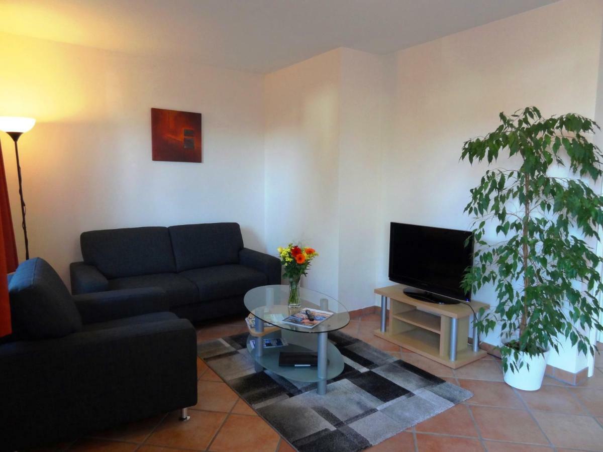 Ferienwohnungen Hass - Haus 1 Fehmarn Esterno foto