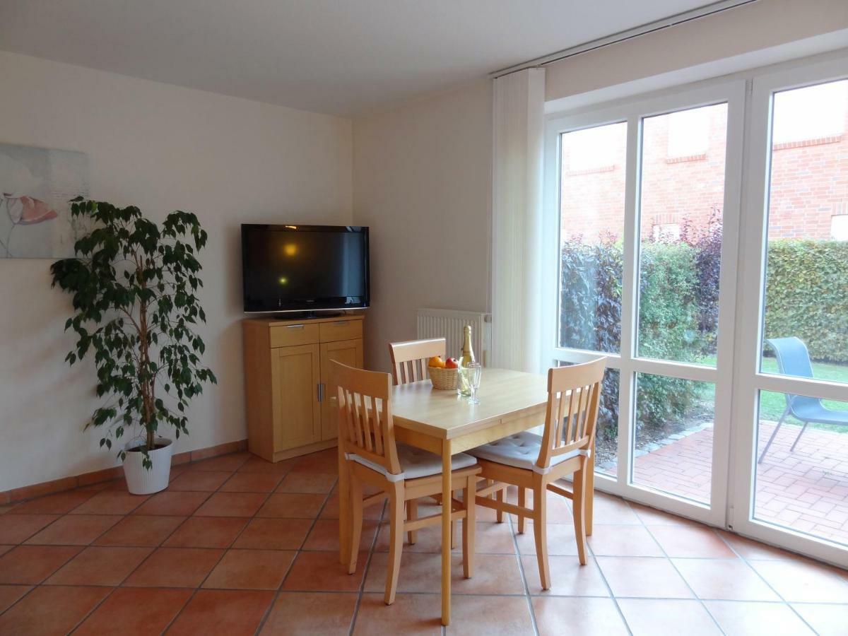Ferienwohnungen Hass - Haus 1 Fehmarn Esterno foto