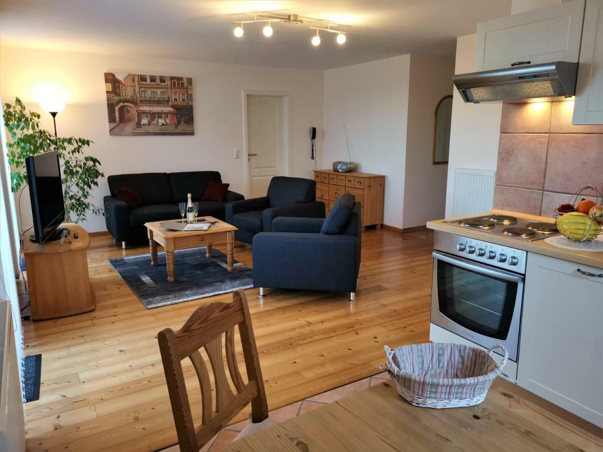 Ferienwohnungen Hass - Haus 1 Fehmarn Esterno foto